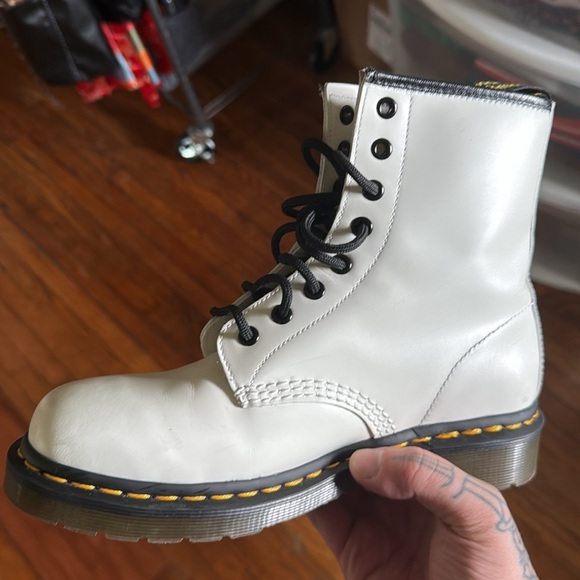 Brand New W7.5 Dr. Martens Boots - Picture 9 of 12